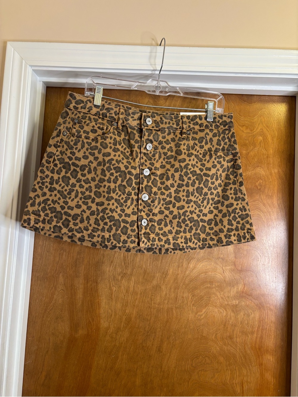 NWT American Eagle Outfitters Leopard Print Button-Front Mini Skirt - Tan